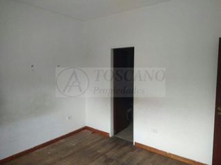 Foto 11 de vendo casa 5 amb en parque avellaneda