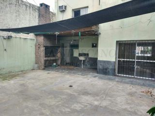 Foto 9 de vendo casa 5 amb en parque avellaneda