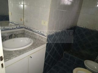 Foto 14 de vendo casa 5 amb en parque avellaneda