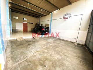Foto 10 de Alquiler de amplio local comercial en la Avenida Principal de Laredo. Cerca a la Plaza de Armas, Banco de la Nación, Agentes Bancarios. En estratégica