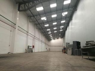Foto 4 de ARRIENDO BODEGA 1700M2 EN PIFO.