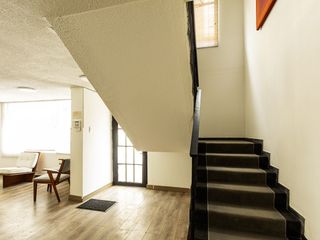 Foto 7 de oficina en arriendo en santa bárbara. Cod A8224963