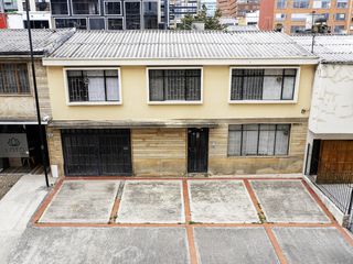 Foto 1 de oficina en arriendo en santa bárbara. Cod A8224963