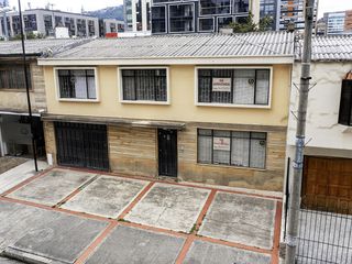 Foto 2 de oficina en arriendo en santa bárbara. Cod A8224963