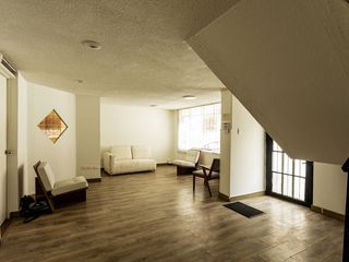 Foto 5 de oficina en arriendo en santa bárbara. Cod A8224963