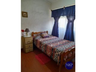 Foto 12 de VENTA- CASA ESQUINA 3 DORMITORIOS- BARRIO ANEXO ROSEDAL