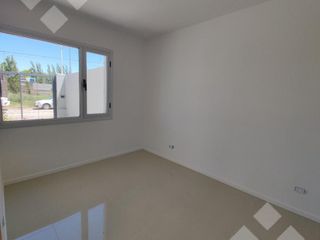 Duplex 3 Dorm. - Rincón del Valle, Centenario