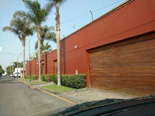 Foto 2 de Hermosa Casa En Monterrico