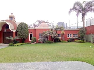 Foto 6 de Hermosa Casa En Monterrico