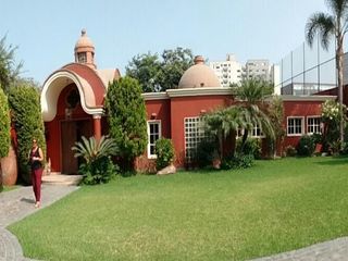 Foto 7 de Hermosa Casa En Monterrico