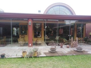 Foto 10 de Hermosa Casa En Monterrico