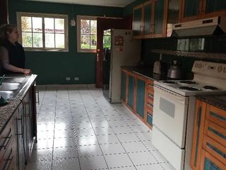 Foto 12 de Hermosa Casa En Monterrico