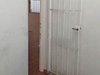 PH en venta - 2 dormitorios 2 baños - 65mts2  - La Plata