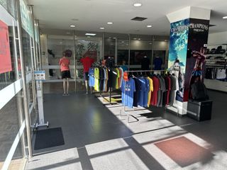 Foto 5 de local en venta en ciudad jardín. Cod V4889