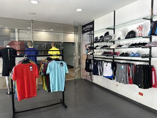 Foto 13 de local en venta en ciudad jardín. Cod V4889