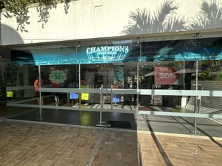 Foto 2 de local en venta en ciudad jardín. Cod V4889