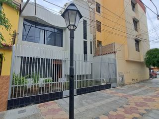 Foto 1 de Se Alquila Departamento Amoblado En Urb Federico Villareal