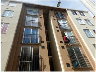 Venta de apartamento en Parques de Bolívar piso 5-Santa Marta