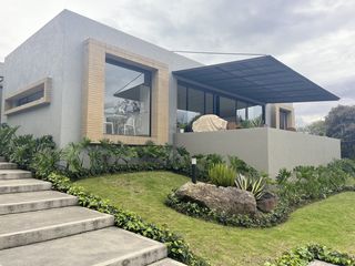 Foto 1 de casa en venta en macadamia del rio. Cod V8269715