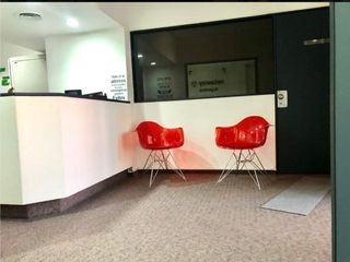 Oficina en venta en Olivos - Vicente López - varias cocheras o depósito