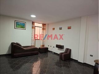 Foto 3 de Departamento En Alquiler En Segundo Piso Ubicado En Urbanización Santa Elena - Chiclayo