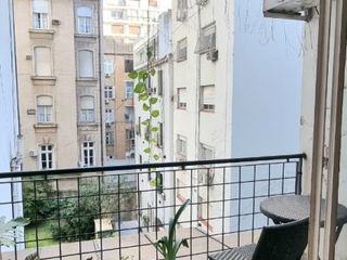 Departamento 4 Ambientes con Dependencia en Recoleta