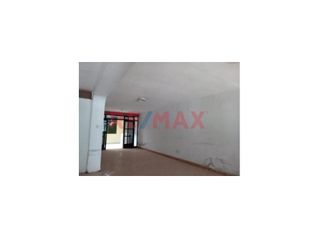 Foto 3 de 🏡 ¡OPORTUNIDAD ÚNICA EN SULLANA! 🏡

Descubre la comodidad y el espacio que siempre has deseado con esta magnífica casa urbana de 3 pisos en la Ubani