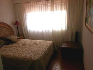 Foto 1 de Depto 3 Ambientes al frente. Impecable estado!