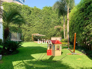 Foto 17 de EXCLUSIVA CASA EN VENTA JARDIN, PISCINA Y DEPARTAMENTO ADICIONAL EN CASUARINAS