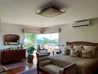 Foto 18 de EXCLUSIVA CASA EN VENTA JARDIN, PISCINA Y DEPARTAMENTO ADICIONAL EN CASUARINAS
