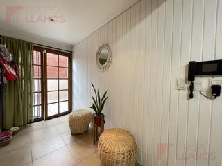 Casa en Venta de 6 ambientes en barrio El Mirador, Luján