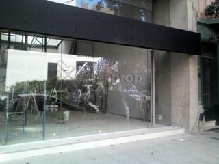 LOCAL COMERCIAL 160M2