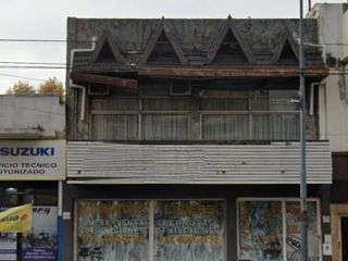 Venta local 2 amb con balcon en Av. Rivadavia 10700, Liniers