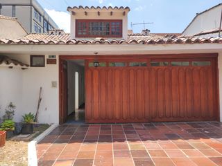 Foto 1 de casa en arriendo en rincon del chico. Cod A4615307