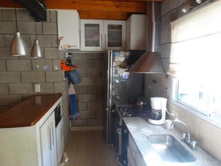 Foto 2 de Duplex en venta en Lanus Este