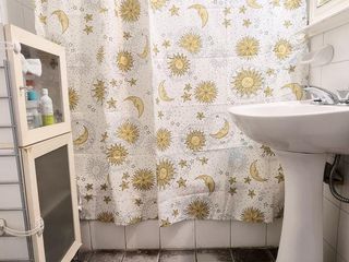Departamento en  Venta Versalles Dos ambientes cochera cubierta