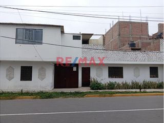 Foto 1 de 🌟 ¡OPORTUNIDAD ÚNICA EN HUANCHACO! 🏠🌊

¿Buscas la casa de tus sueños en una ubicación privilegiada? ¡No busques más! Esta encantadora propiedad de d