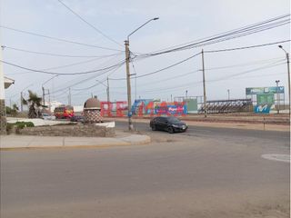 Foto 13 de 🌟 ¡OPORTUNIDAD ÚNICA EN HUANCHACO! 🏠🌊

¿Buscas la casa de tus sueños en una ubicación privilegiada? ¡No busques más! Esta encantadora propiedad de d