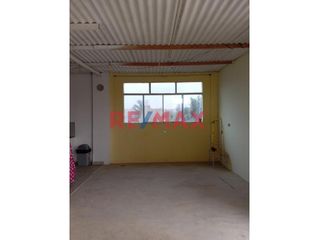 Foto 7 de 🌟 ¡OPORTUNIDAD ÚNICA EN HUANCHACO! 🏠🌊

¿Buscas la casa de tus sueños en una ubicación privilegiada? ¡No busques más! Esta encantadora propiedad de d