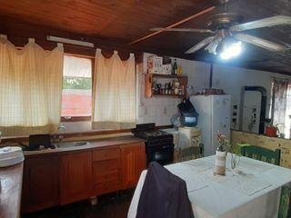 Casa en venta - 4 Dormitorios 2 Baños - Cochera - 600Mts2 - Melchor Romero, La Plata