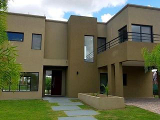 Foto 4 de Moderna casa en El Cantón - Escobar