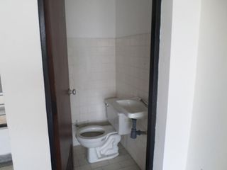 Foto 5 de oficina en arriendo/venta en centro. Cod V1201