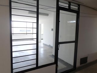 Foto 6 de oficina en arriendo/venta en centro. Cod V1201