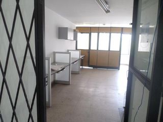 Foto 25 de oficina en arriendo/venta en centro. Cod V1201