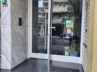 3 Ambientes En Duplex De 100m2 Cubiertos, Muy Luminoso En Caballito