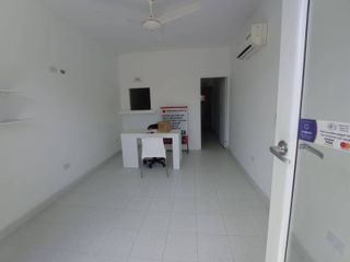 Foto 3 de LOCAL COMERCIAL BARRIO VILLASORENTO | 1133