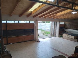 Foto 8 de CASA CON PILETA Y QUINCHO