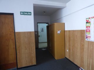 Oficina en venta en La Plata calle 8 e/ 48 y 49 Dacal Bienes Raices