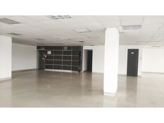 Foto 11 de Alquiler de oficina 571 m2 en Edificio Mecanos