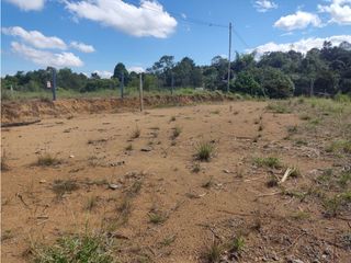 Foto 2 de SE VENDE LOTE 1.550 MTS2 EN LA VEREDA FLORENCIA AL NORTE DE LA CIUDAD